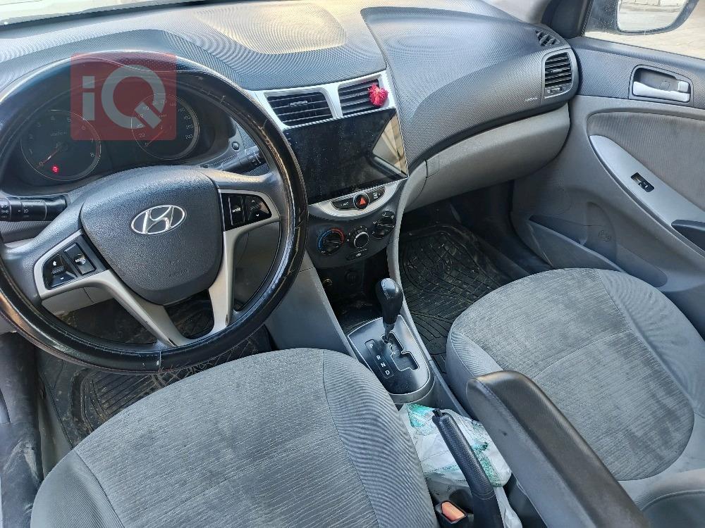 هیۆندای ئەکسنت